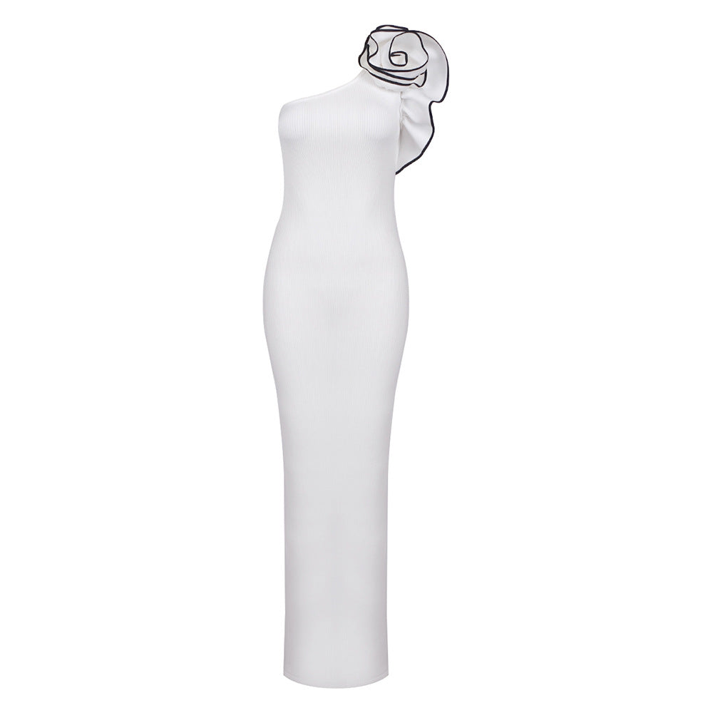 Damen Elegantes Maxikleid mit asymmetrischem Design und verspieltem Rüschenakzent EB