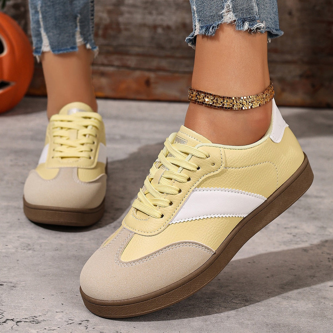 Damen Modische und komfortable Sneakers mit metallic Oberfläche EB