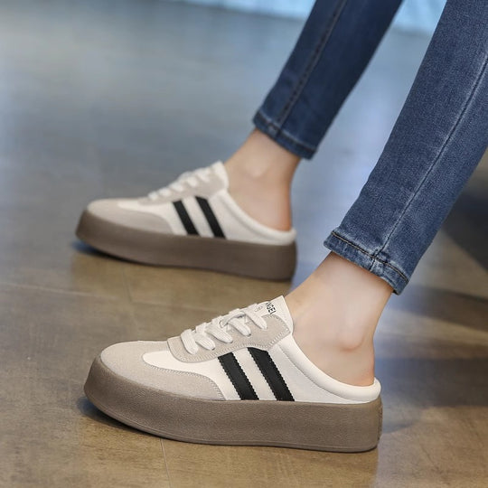 Damen Sneakers im sportlichen Retro-Stil mit atmungsaktiven Einsätzen EB