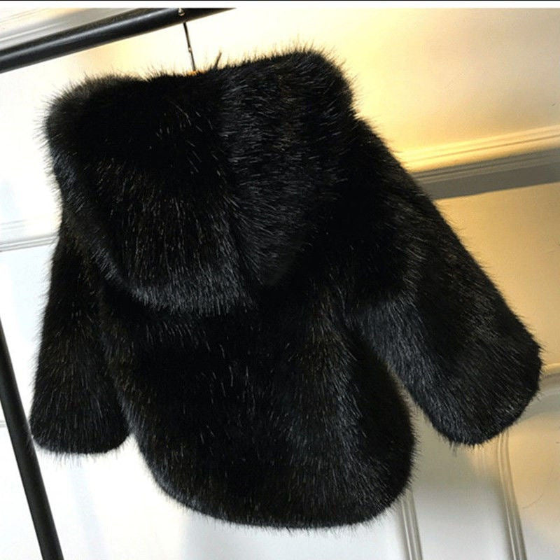 Damen Elegante Kunstfelljacke mit voluminösem Kragen und Schalkragen EB