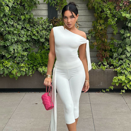Damen Einseitiger Jumpsuit mit exklusiven Drapierungen EB