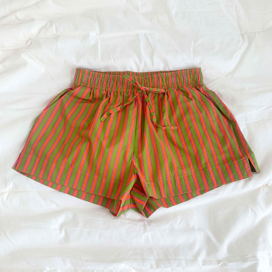 Damen bequeme Freizeit-Shorts mit farbenfrohem Streifenmuster und elastischem Bund EB