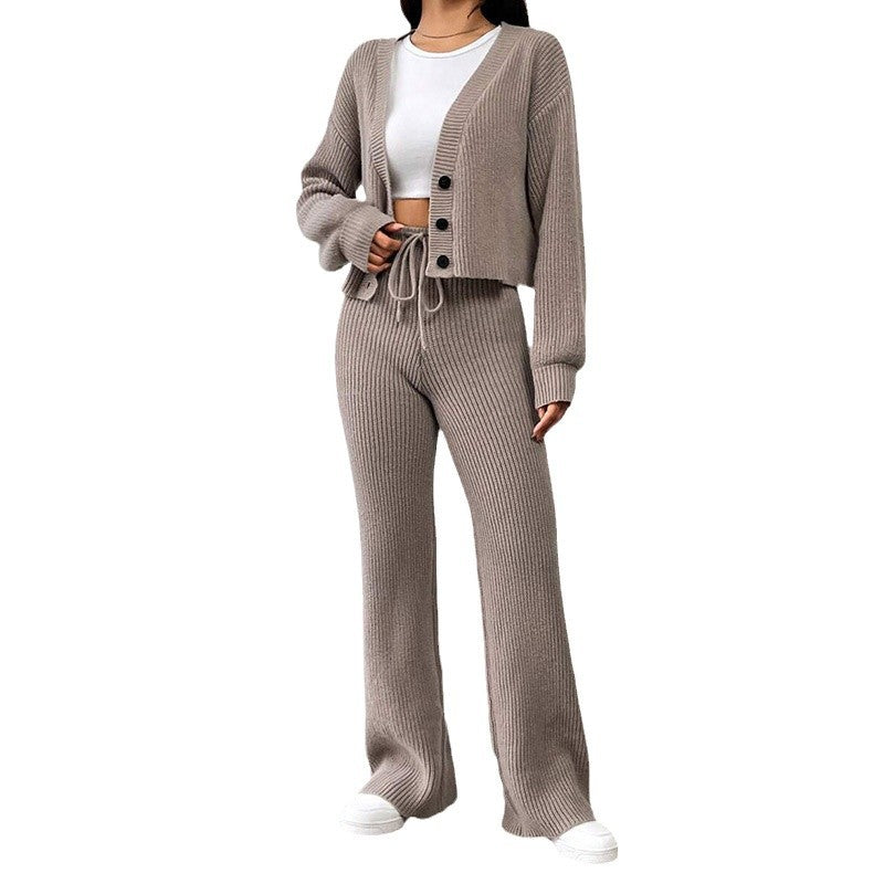 Damen Set aus weichem Strick mit lässiger Hose und Crop-Cardigan EB