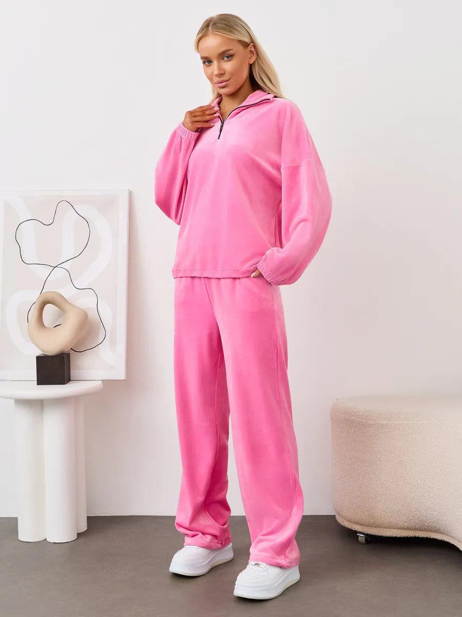 Damen samtiges zweiteiliges Lounge-Set mit Kapuzen-Halbzip und elastischer Bundhose EB