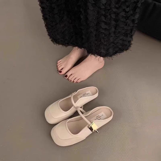 Damen Ballerina-Schuhe mit verstellbarem Riemen und stilvollem Design EB