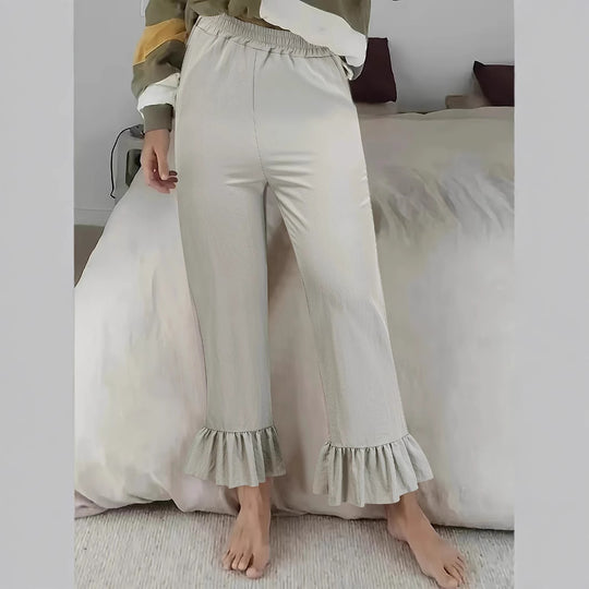 Damen Freizeithose mit Rüschenabschlüssen EB