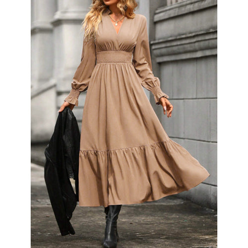Damen Maxikleid mit schwingendem Rock und elastischem Tailleneinsatz EB