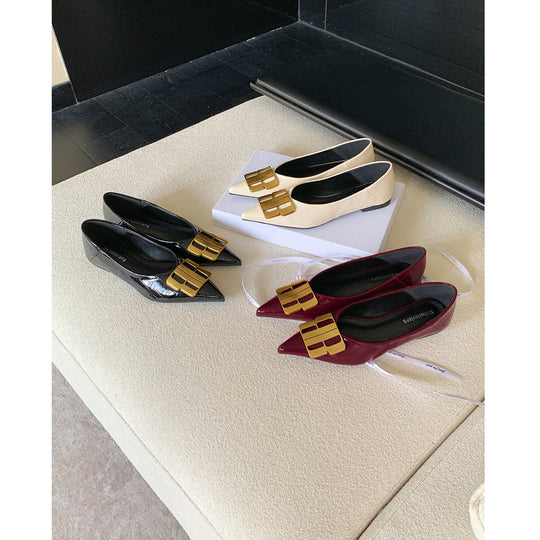 Damen elegante Ballerinas mit goldener Schnallenapplikation EB