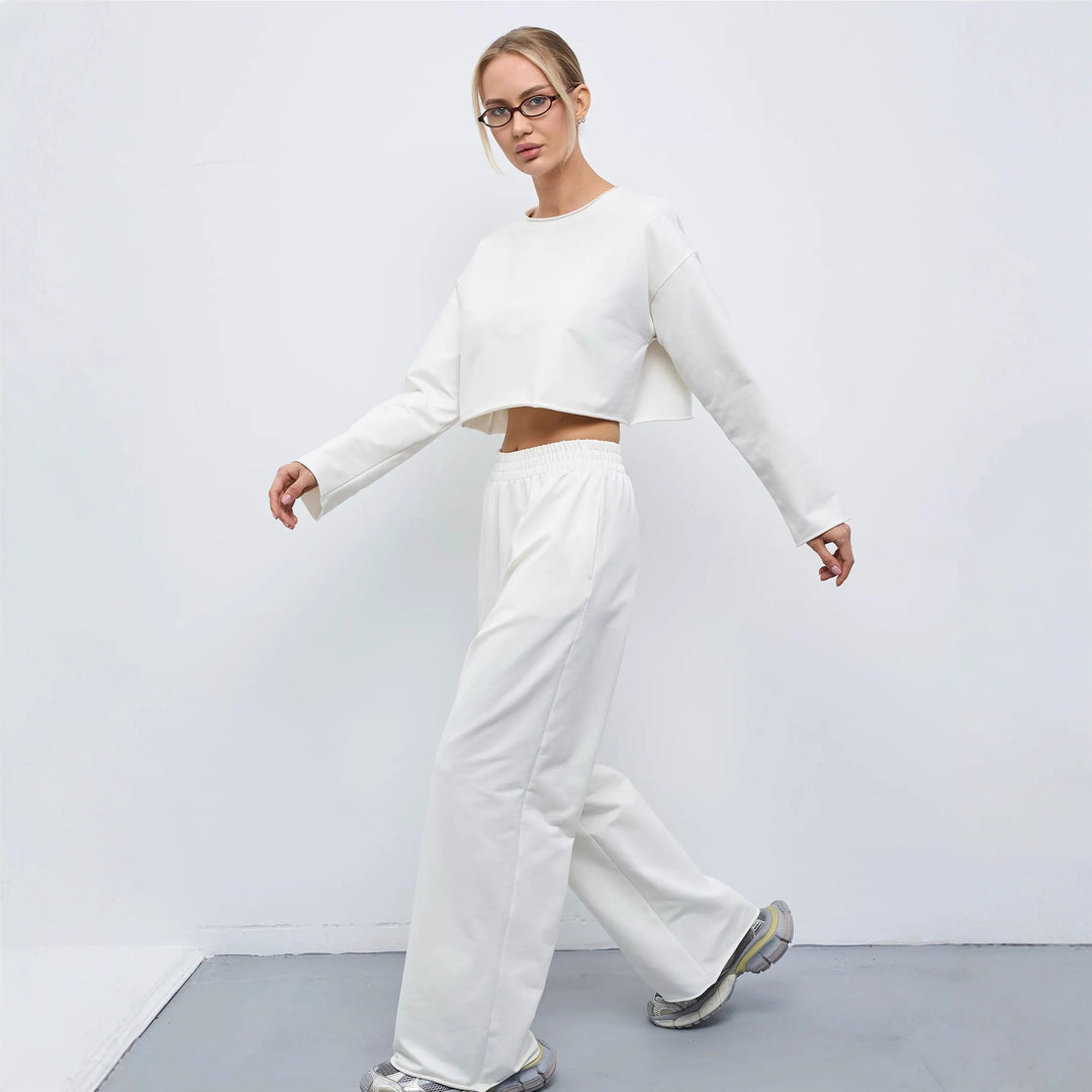 Damen Kurzgeschnittenes Sweatshirt und High-Waist Relax-Jogginghose Set EB