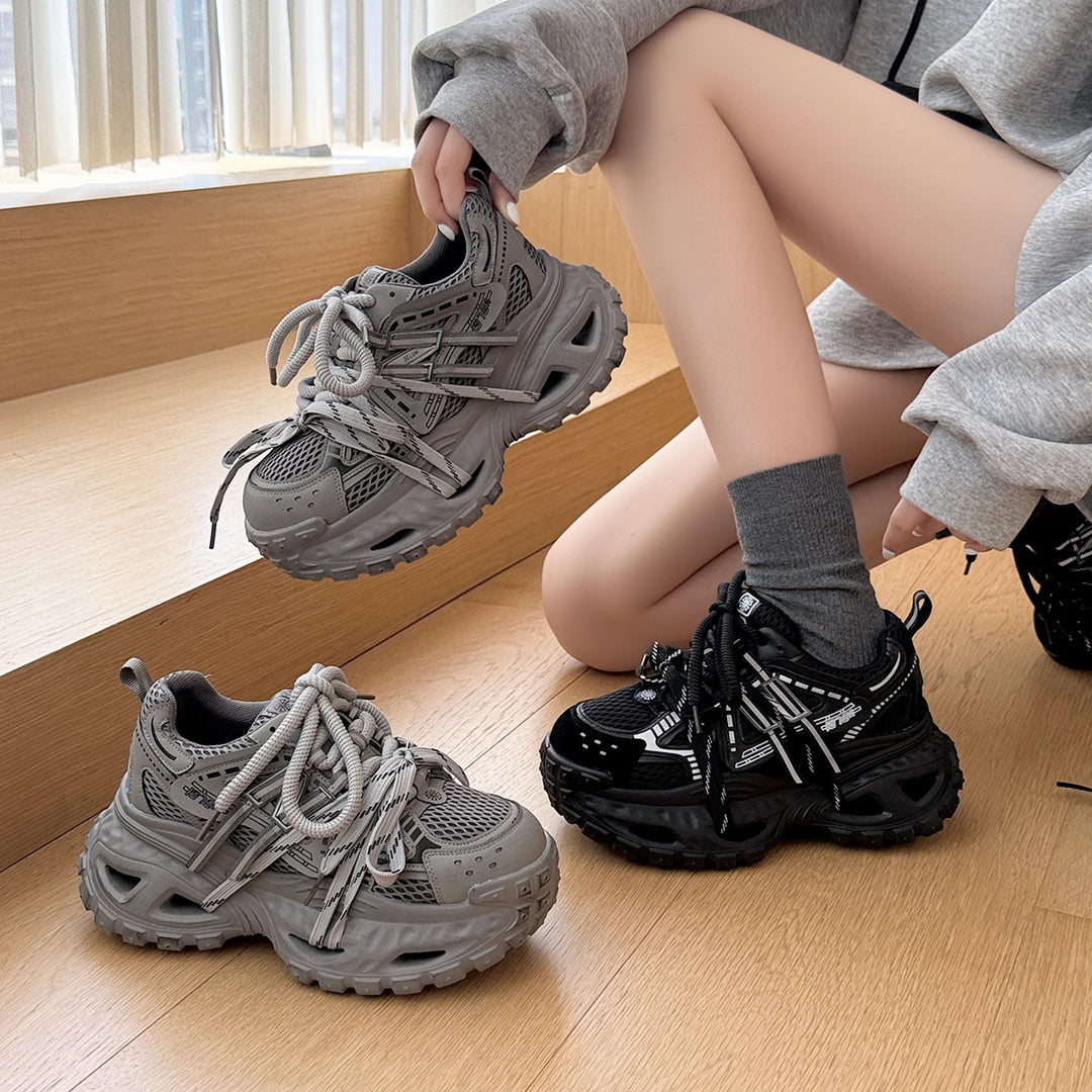 Damen Sneaker mit stoßdämpfender Sohle und atmungsaktivem Obermaterial EB