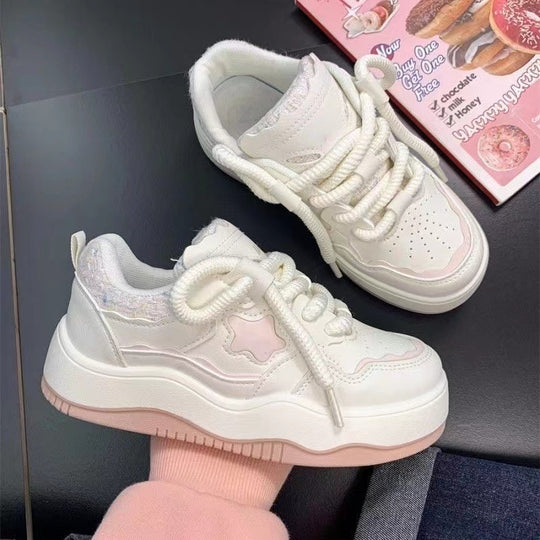 Damen Sportliche Sneakers mit innovativer Designstruktur EB