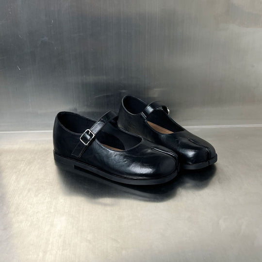 Damen elegante Ballerinas mit verstellbarem Riemen und komfortabler Passform EB