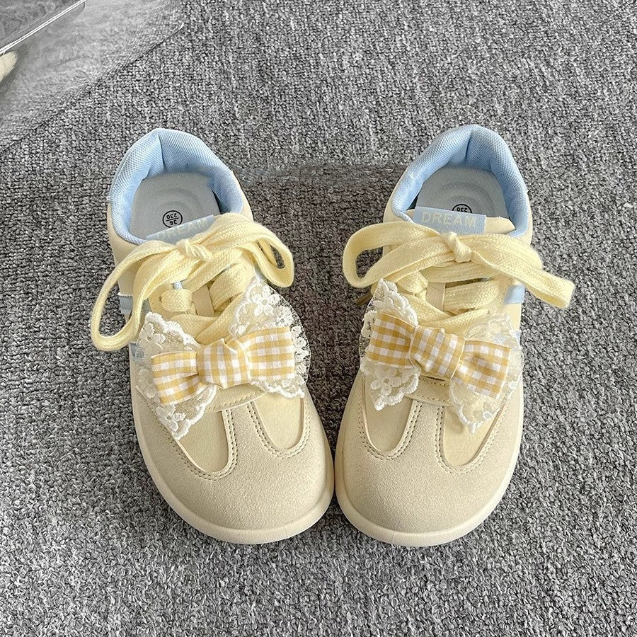 Damen Sportliche Sneakers mit verspieltem Schleifendetail EB