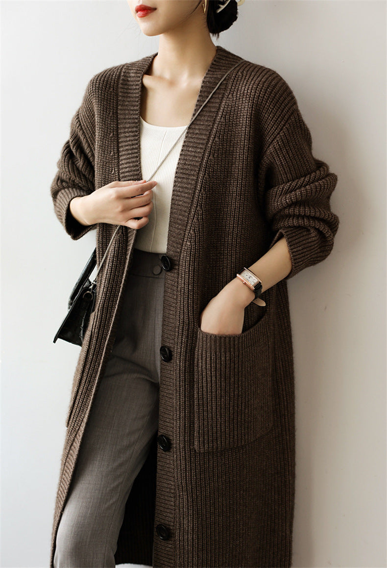 Damen Strickmantel mit praktischen Seitentaschen und eleganten Knopfdetails EB
