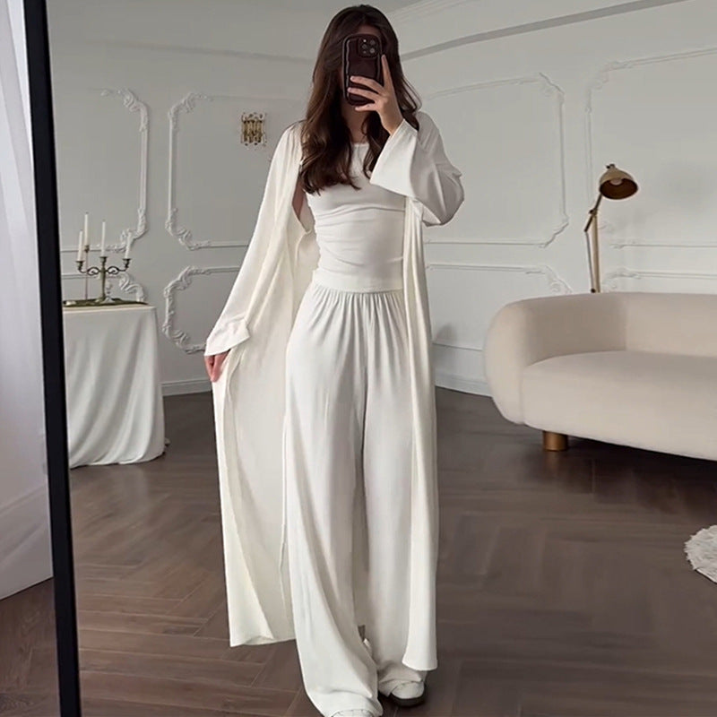Damen Loungewear-Kombination aus langärmligem Oberteil und weiten Palazzo-Hosen EB