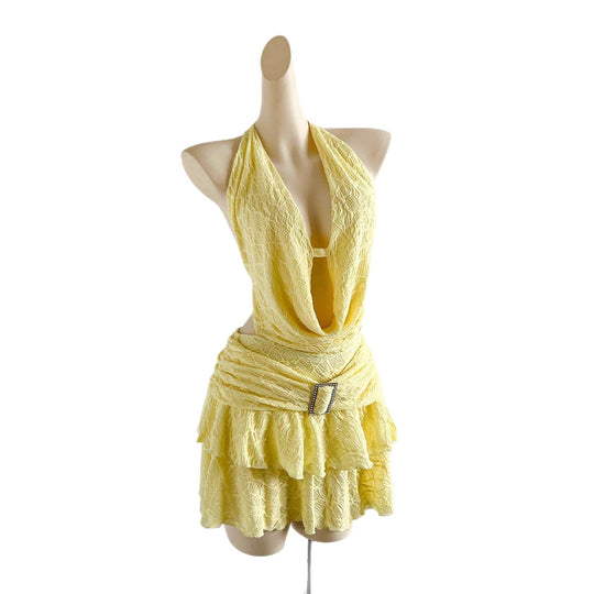 Damen Minikleid mit raffiniertem Wickel-Ausschnitt und dekorativen Rüschen EB