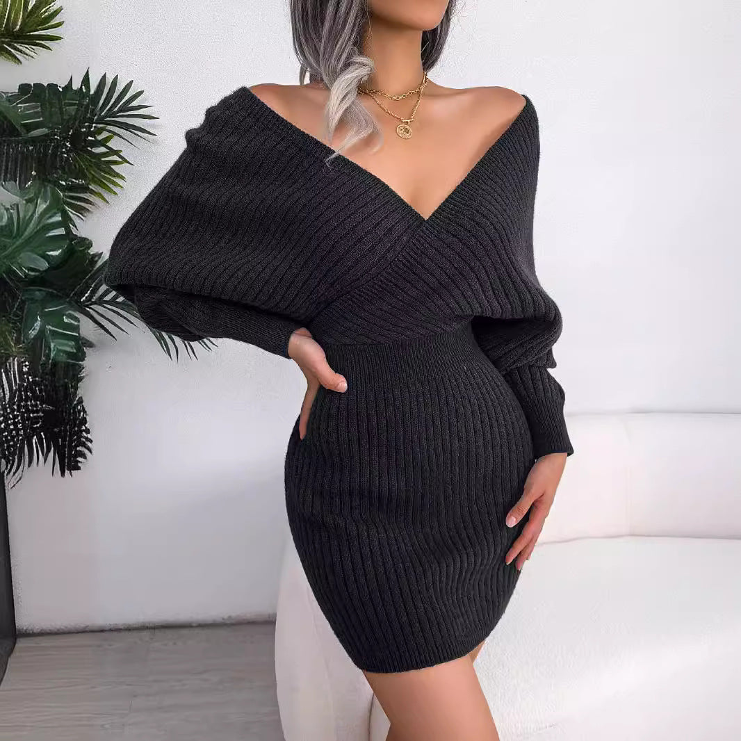 Damen gestricktes Minikleid mit V-Ausschnitt EB