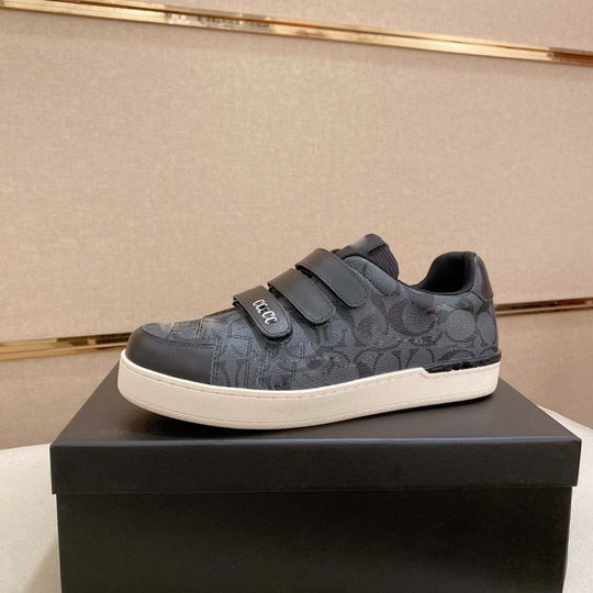 Damen Freizeitsneaker mit praktischem Klettverschluss und weichem Innenfutter EB