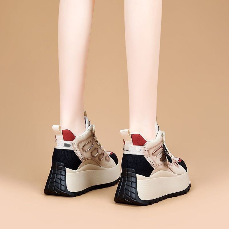 Damen Sportliche High-Top Sneakers mit Blockabsatz und einzigartigem Design EB