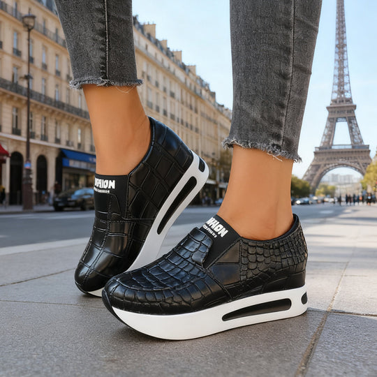Damen Slip-On Sneaker mit luxuriösem Krokodil-Lederlook und bequemem Hochplateau EB