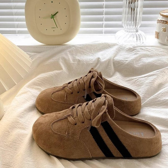 Damen Sneaker mit lässigem Schnürdesign und hochwertigem Wildleder EB