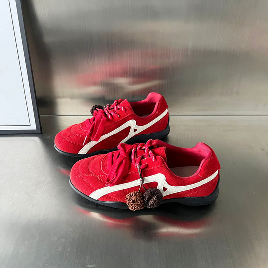 Damen Sportliche Sneaker mit Premium Wildleder und innovativer Dämpfungstechnologie EB