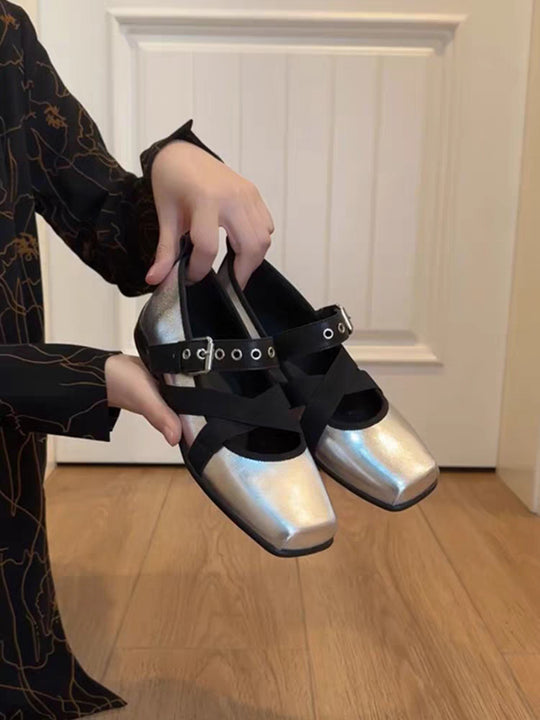 Damen elegante Ballerinas mit modernem Riemchen-Design EB
