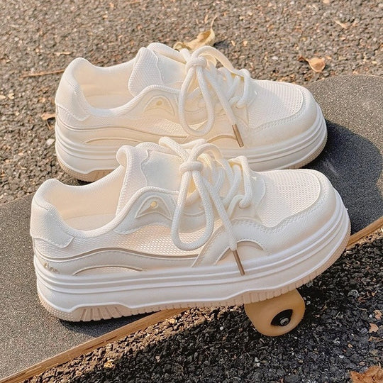 Damen Komfortable Sneakers mit luftigen Mesh-Einsätzen und dämpfender Sohle EB