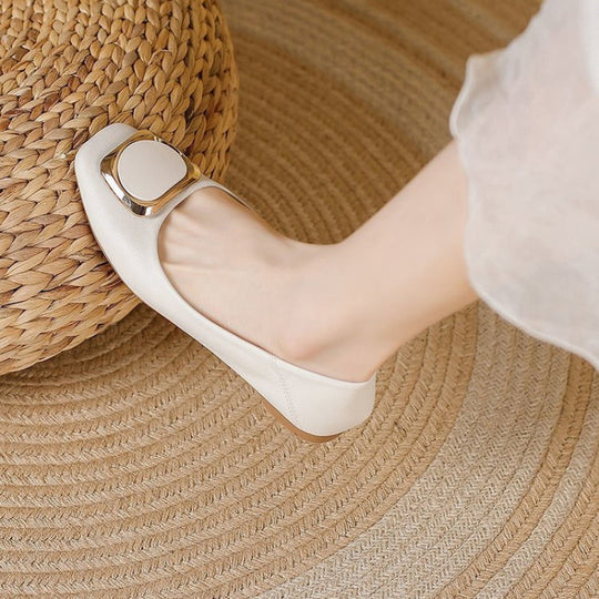 Damen Elegante Ballerinas mit funkelndem Schmuckdetail EB