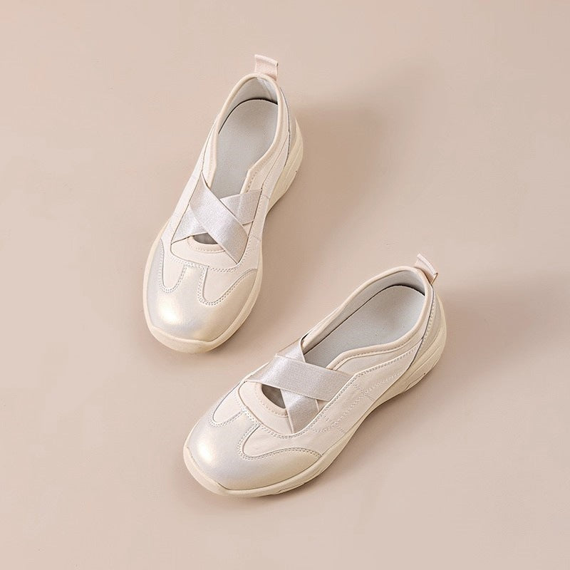 Damen Sportliche Slip-On Sneakers mit elastischen Riemen und praktischem Futter EB