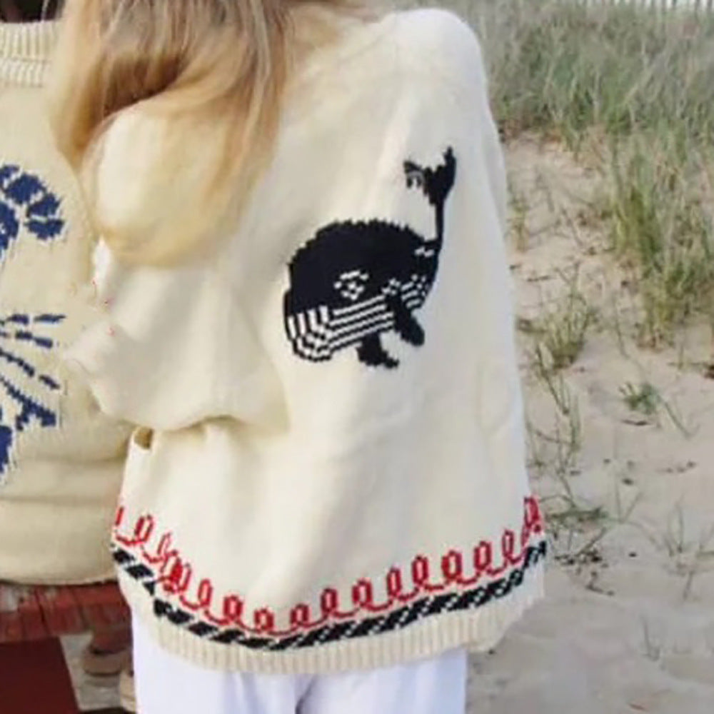 Damen Oversize Strickcardigan mit Walmotiv und nautischer Kontrastbordüre EB