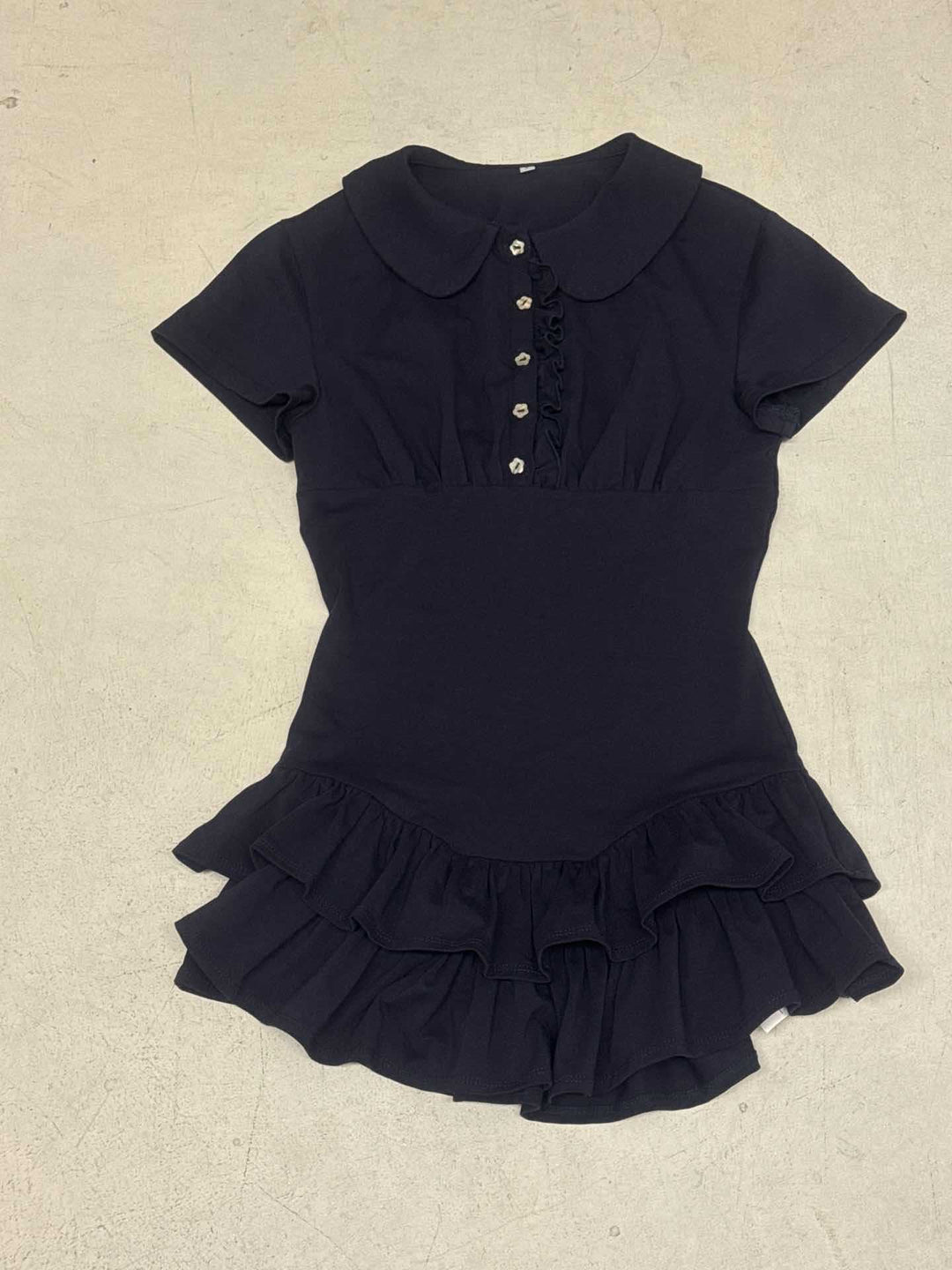 Damen Rüschen-Kleid mit Kragen und Knopfdetails EB