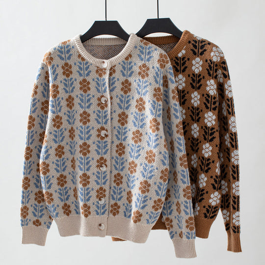 EB | Strickjacke mit Blumenmuster