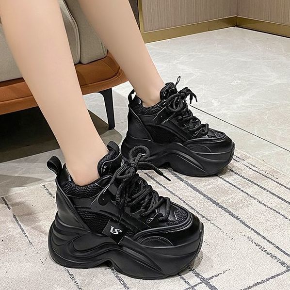 Damen Plattform-Sneaker mit atmungsaktivem Mesh und gepolsterter Sohle EB