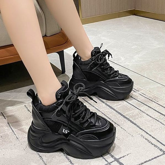 Damen Plattform-Sneaker mit atmungsaktivem Mesh und gepolsterter Sohle EB
