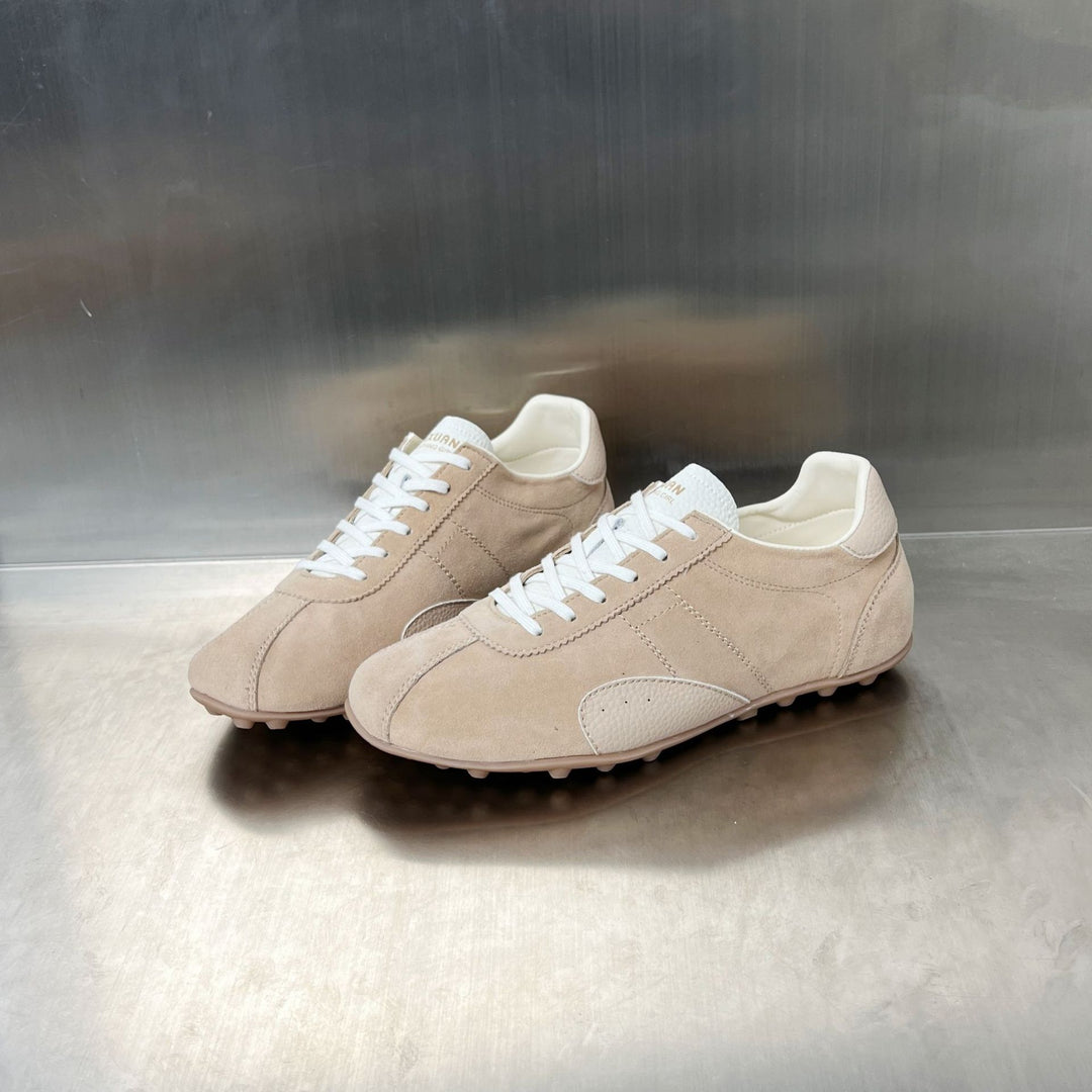 Damen Sportliche Sneaker mit luxuriösem Wildleder und innovativer Sohlenkonstruktion EB