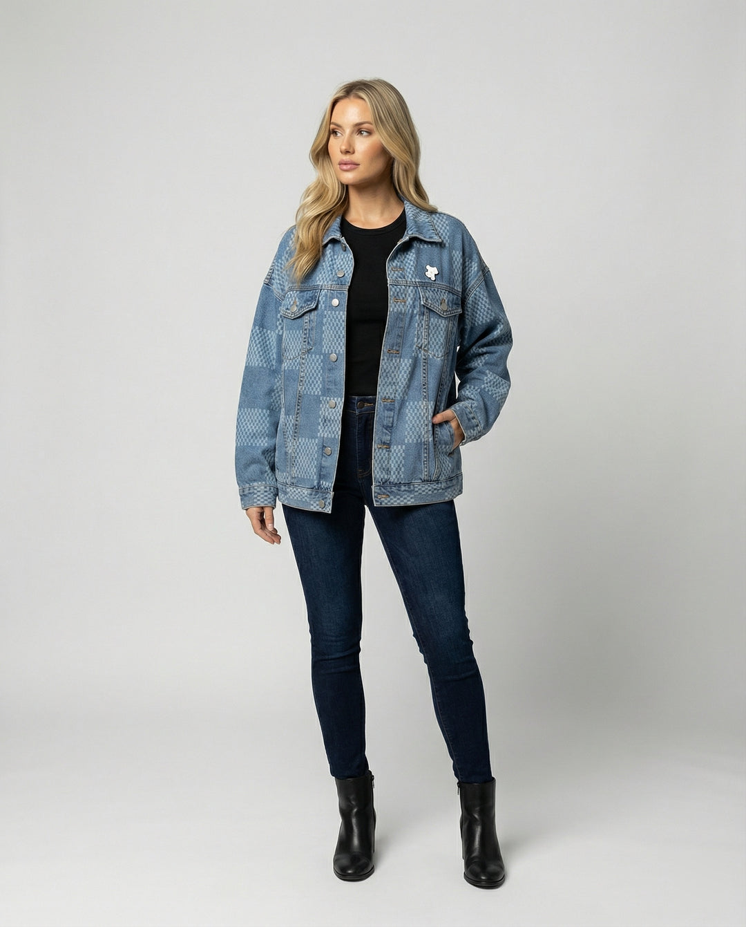 Damen Jeansjacke im Schachbrettmuster mit weit geschnittener Passform und urbaner Optik EB