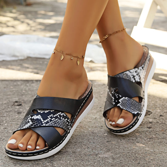 Damen Mode Slide-Sandalen mit modischem Kreuzriemen EB