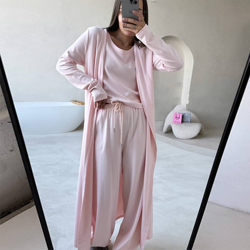 Damen Loungewear-Kombination mit weitem Schnitt und cropped Oberteil EB