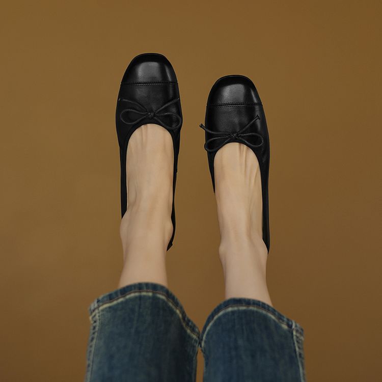 Damen Ballerinas mit elegantem Schleifenakzent aus hochwertigem Leder EB