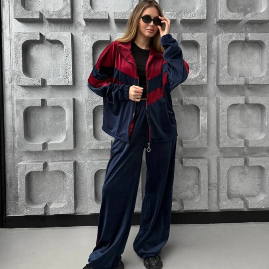 Damen Retro-inspiriertes Samt-Trackset mit Chevron-Design, Stehkragen und weiter High-Waist-Jogger Eichborn Berlin