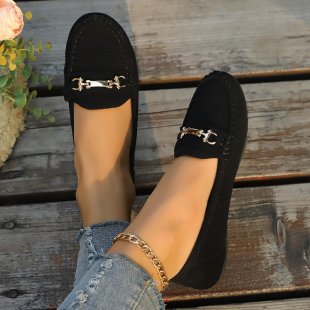 Damen Mokassins mit perforiertem Design und dekorativem Schnallenakzent EB