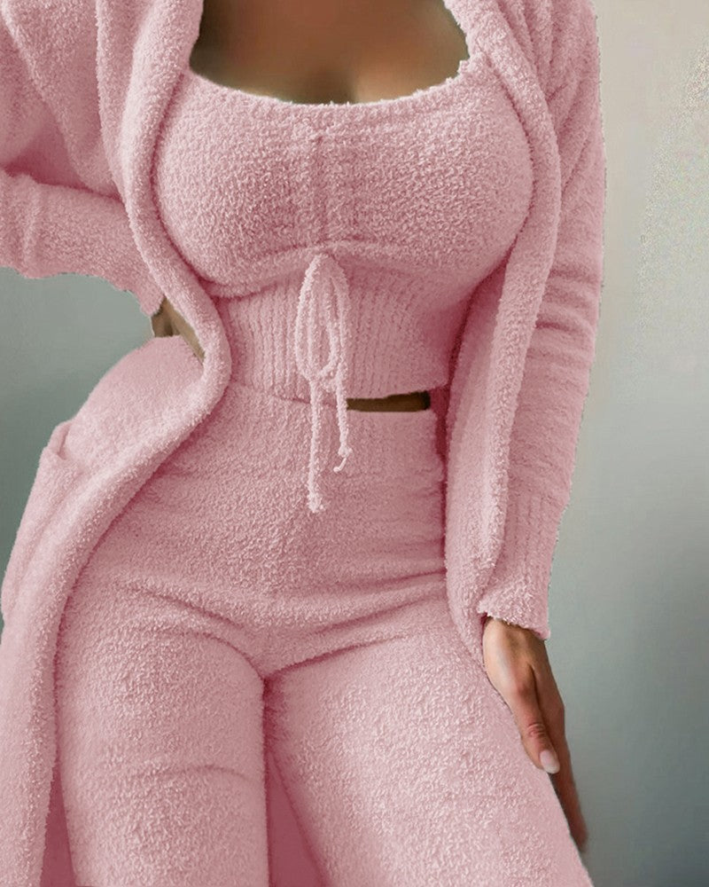 Damen nan luxuriöses Teddy-Fleece Lounge-Set mit Longcardigan, gerafftem Cropped-Bustier und Highwaist-Hose EB
