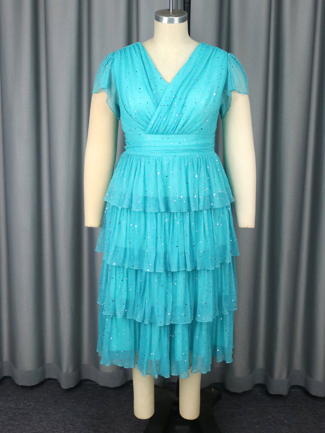 Damen Festliches Kleid mit schimmernden Rüschenschichten EB