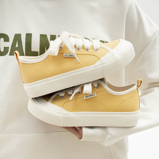 Damen Sneakers aus strapazierfähigem Canvas-Material mit rutschfester Gummisohle EB