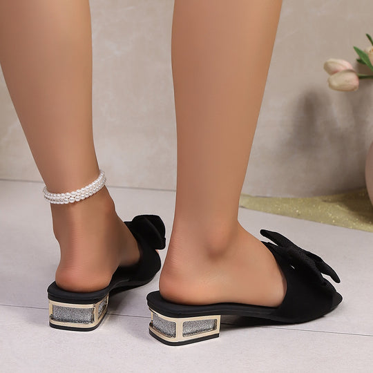 Damen Elegant und verspielte Zehentrenner-Sandalen mit dekorativem Schleifen-Detail EB