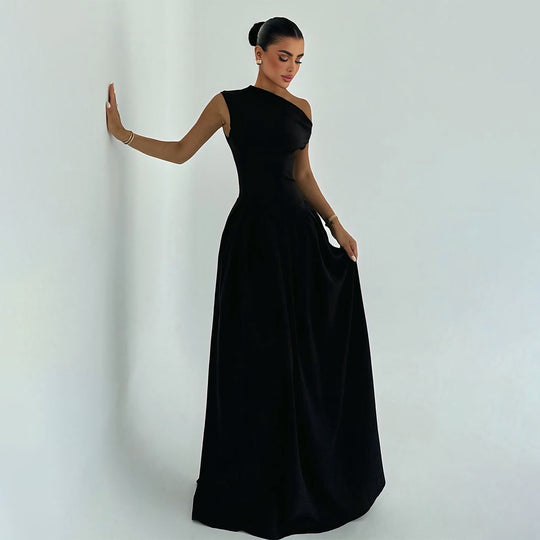 Damen Elegantes Abendkleid mit fließendem Schnitt und dekorativem Faltenwurf EB