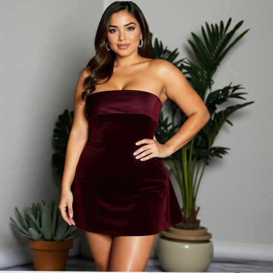 Damen Bandeau Minikleid mit Faltenwurf und elegantem Schnitt EB