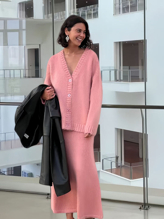 Damen Oversized Strickjacke mit tiefem V-Ausschnitt und großen Knöpfen EB