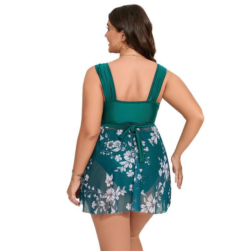 Damen Eleganter Strandkleid mit floralem Überwurf EB